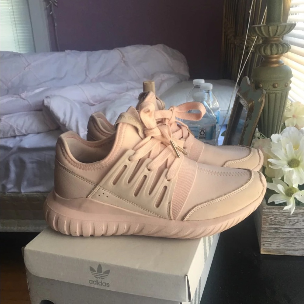 Custom adidas - Picture 3 of 4